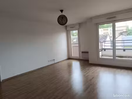 appartement 3 pièces 64 m²