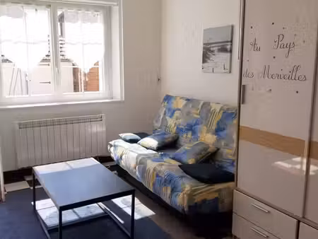studio meublé en rez de chaussée
