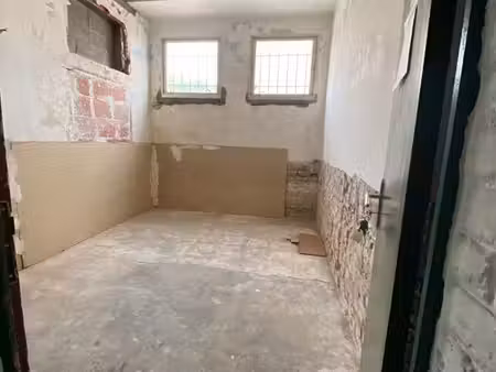 saint vincent - local de stockage à louer 12m²