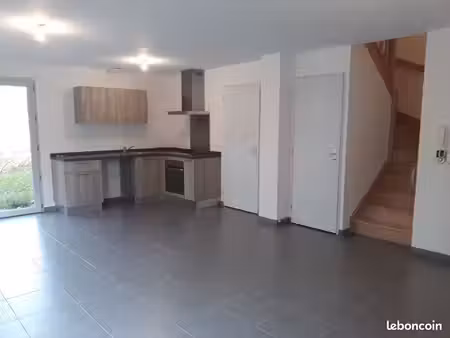 maison 4 pièces 85 m²