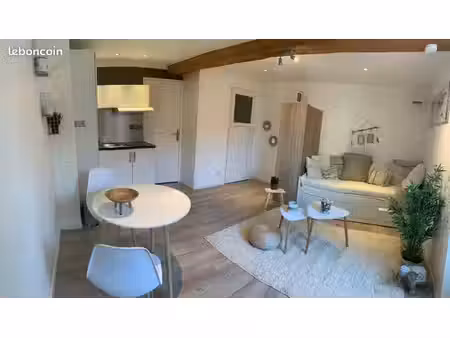 studio 1 pièce 22 m²