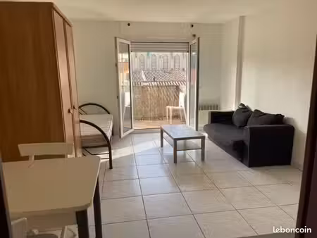 appartement t1 avec balcon au pont des demoiselles  