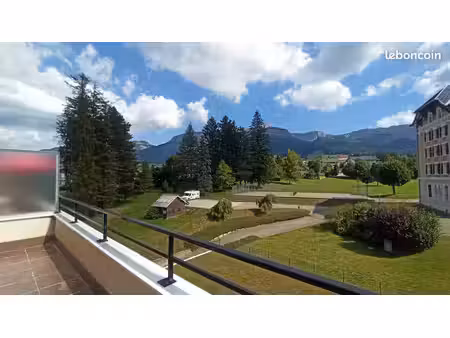 t4 + garage residence le feclya - centre village