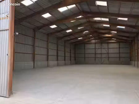 local artisanal - hangar