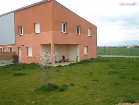 maison 3 chbres avec jardin 500 m²