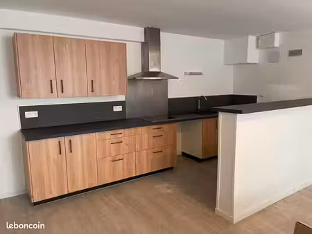 cognac particulier loue appartement t2 55 m² quartier st jacques