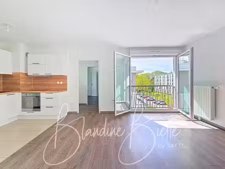 vente appartement 2 pièces 50 m² le vésinet (78110)