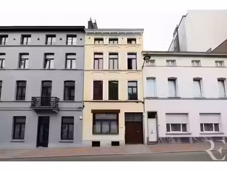 appartement à vendre à chaussée de wavre 646 etterbeek (vbe63097)