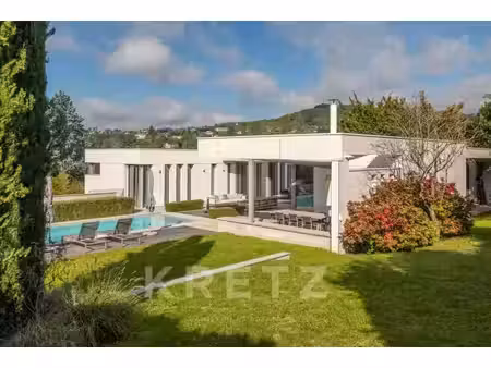 maison de luxe à vendre dans le quartier centre et nord ouest
