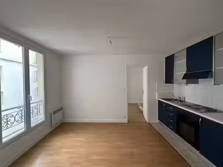 vente appartement 2 pièces 28 m² à paris 18ème (75018)  285 000 €