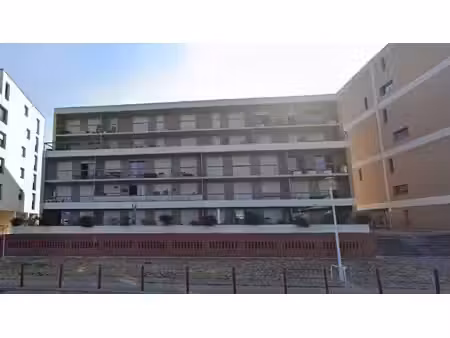 appartement 45.30m2  2 pièces avec stationnement et terrasse