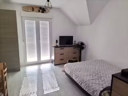 laval  quartier pritz-hilard  un studio en parfait état