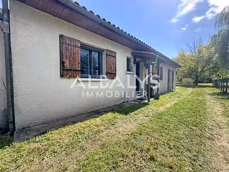 proche du centre ville de galgon - maison de plain pied avec