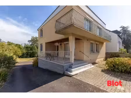 maison à vendre à montfort-sur-meu – 125 m² – 5 chambres – terrain 748 m² – sous-sol compl