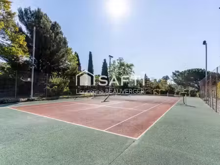 vente appartement 2 pièces 29 m² hyères (83400)