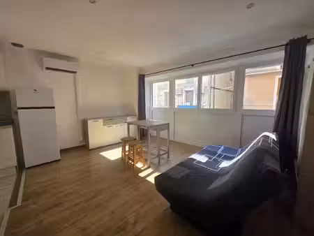 le teil - studio meublé confortable - eau comprise