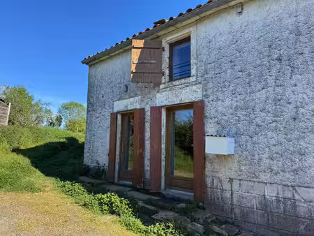 vente maison 2 pièces 40 m² saint-martin-lars-en-sainte-hermine (85210)