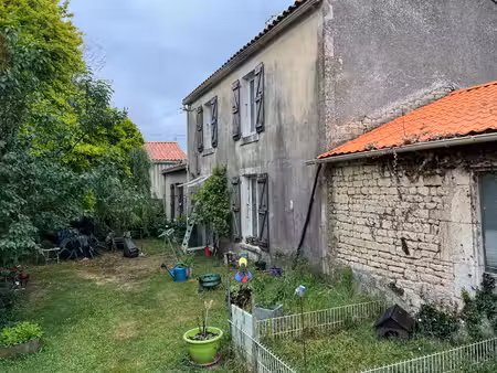 vente maison 5 pièces 131 m² saint-étienne-de-brillouet (85210)