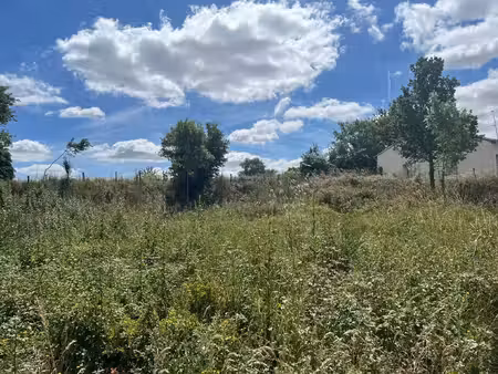 vente terrain 633 m² saint-juire-champgillon (85210)