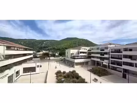 vente appartement 3 pièces 60 m² cuges-les-pins (13780)