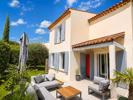 villa recente quartier valescure  saint-raphaël