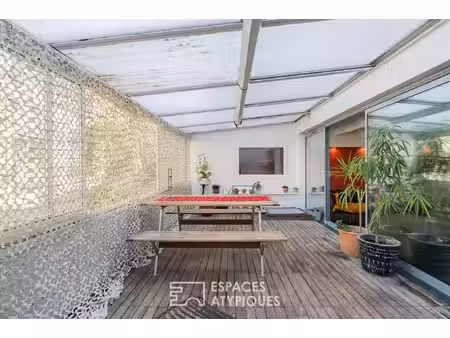 loft d'architecte avec terrasse au coeur de marseille