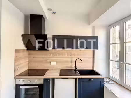 location d'un appartement f2 (35 m²) à saint sauveur lendelin