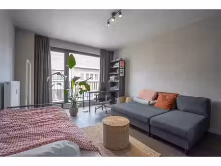 studio meublé