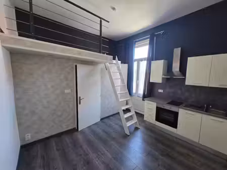 studio à louer à tournai – face aux bastions – disponible