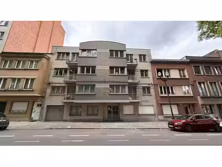 voltaire: emplacement de parking