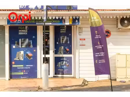 à vendre – local commercial loué – la rivière saint-louis