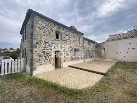 maison à louer de 4 pièces de 117.86 m²