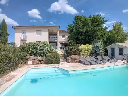 maison de 207 m² à neulise