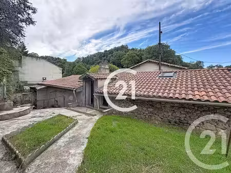 maison à vendre - 4 pièces - 150 m2 - st brice - 16 - poitou-charentes