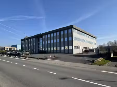 a vendre - saintes - immeuble polyvalent