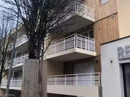 location appartement 2 pièces à angers (49000) : à louer 2 pièces / 46m² angers
