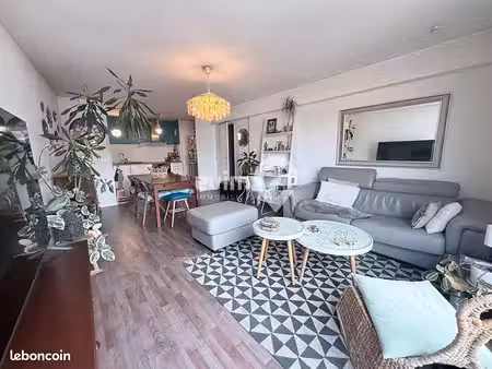 appartement 4 pièces 82 m²
