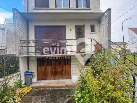 maison 3 pièces 77 m²
