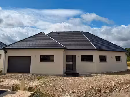 pavillon 6 pièces 135 m²