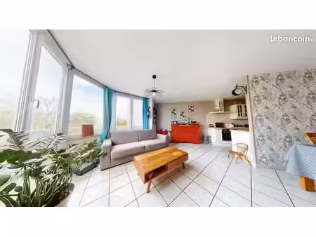 appartement 4 pièces 83 m²