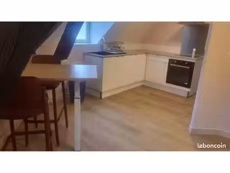 loue apt meublé