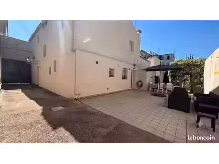 propriété 7 pièces 154 m²