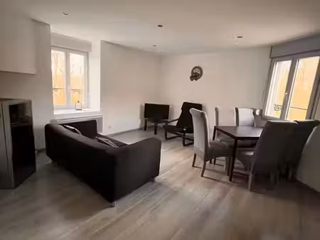 loue bel appartement proche centre ville