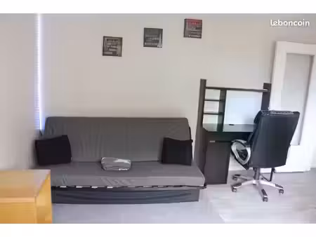 studio 1 pièce 26 m²