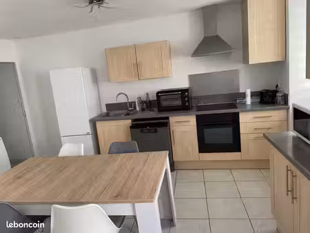 location maison de bourg