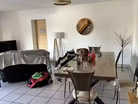 à louer - appartement t5 de 120 m²