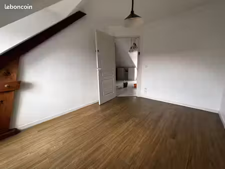 t2 41 m² murs erigné
