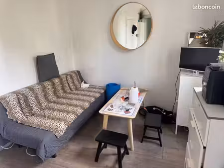 studio meublé