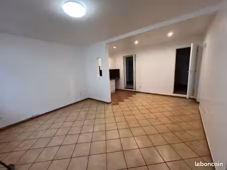 appartement rez de chaussée centre ville
