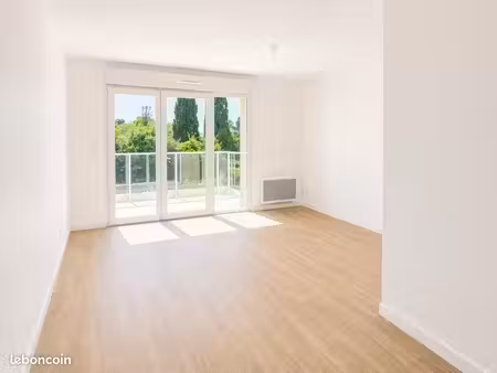 appartement 2 pièces 52 m²